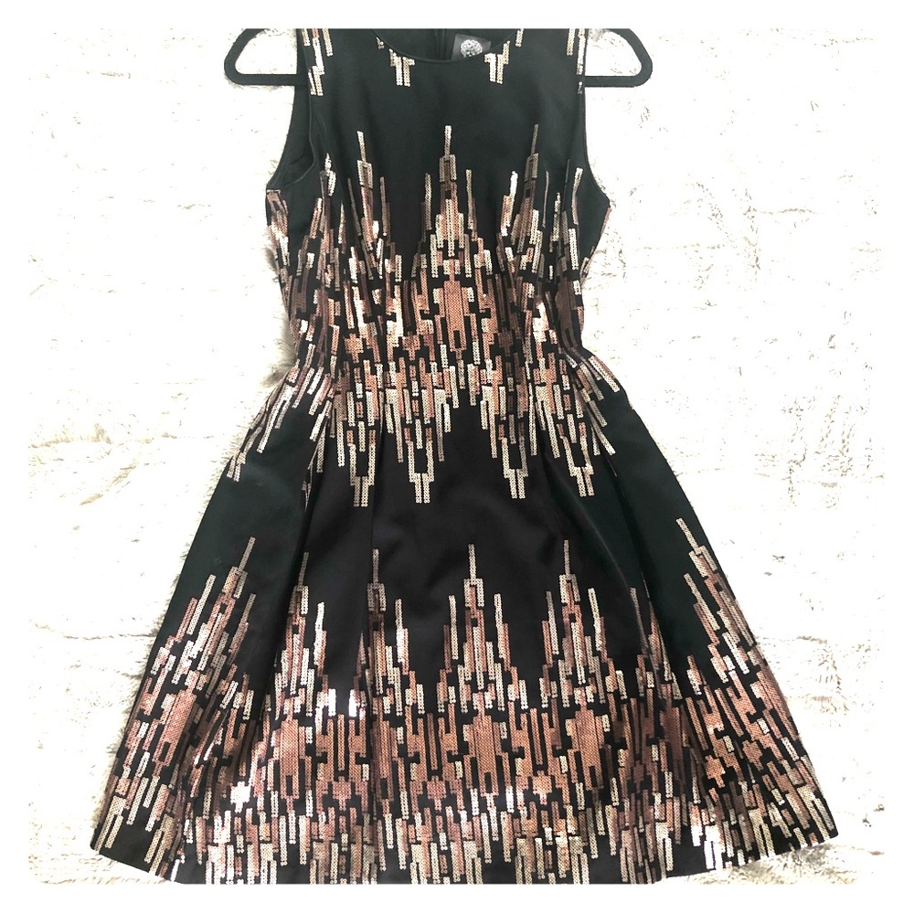 Vince Camuto Dress. Great Condition! Black sequence dress